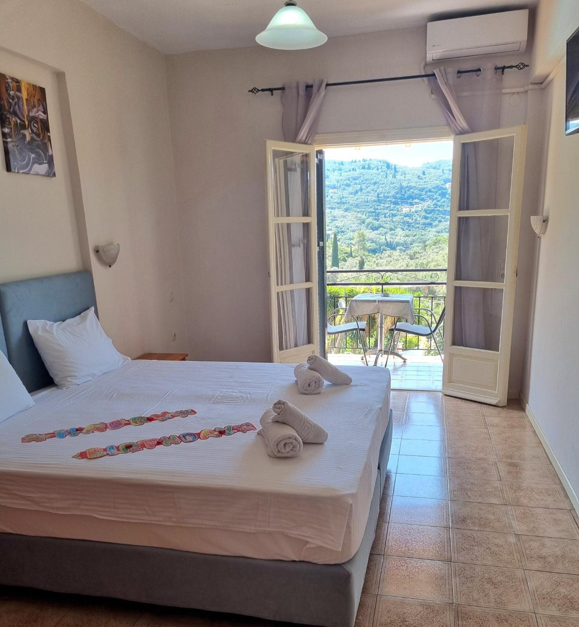 Irida Studios And Suite Paleokastritsa Ngoại thất bức ảnh